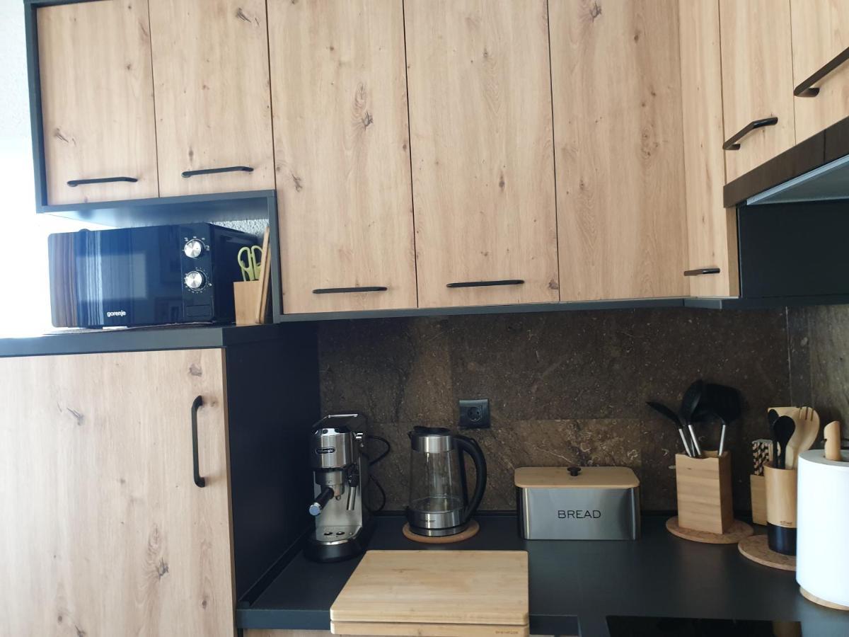 Apartman Anabella Rovanjska Buitenkant foto