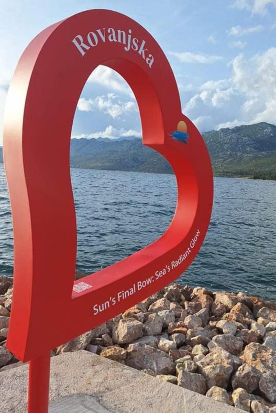 Apartman Anabella Rovanjska Buitenkant foto